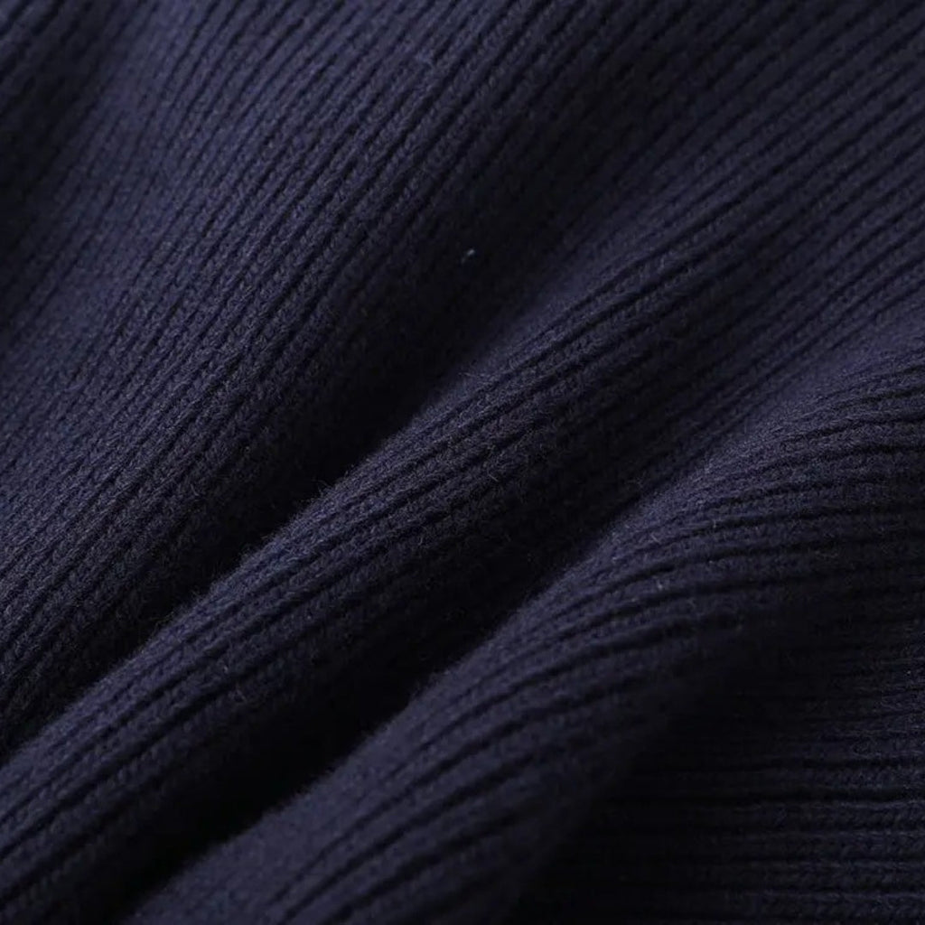 Damen Strickjacke mit Denim-Besatz | Eleganter Kontrast und moderner Stil