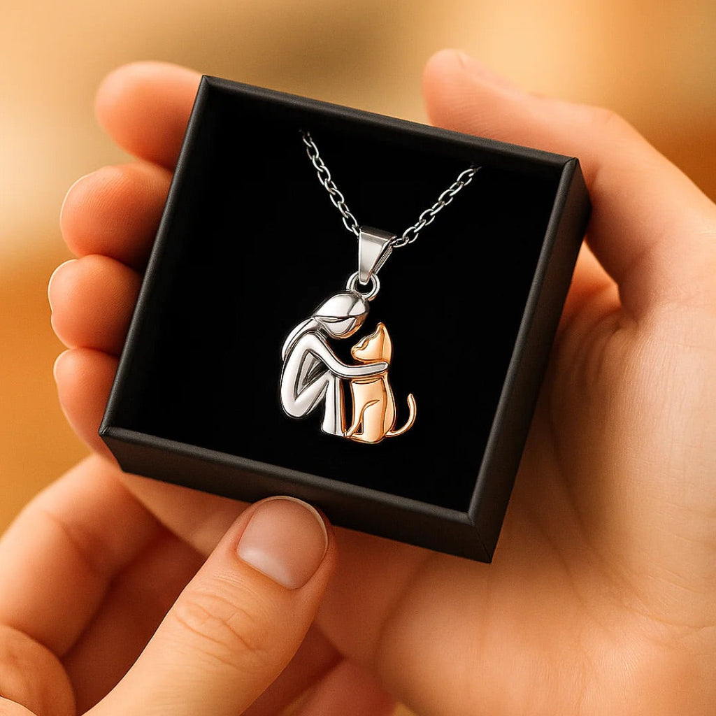 Avalance | Elegant Hug Pendant Necklace Stylish Jewelry