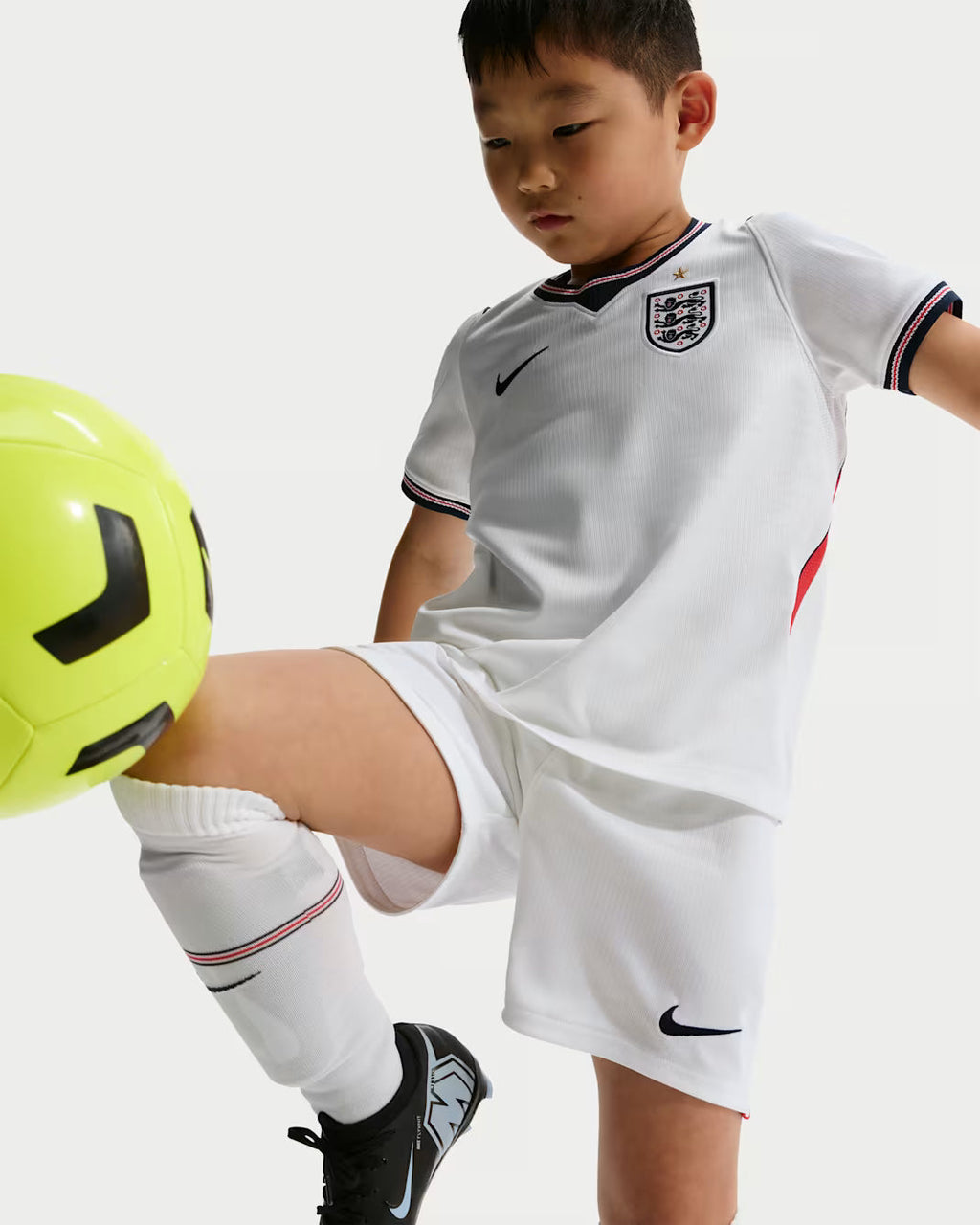 England 2026 Home Kids Kit
