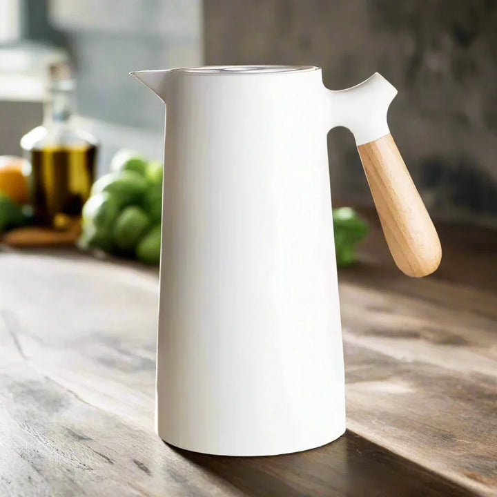NordicTherm - Stylish Thermos Bottle with Long-Lasting Heat and Cold Insulation