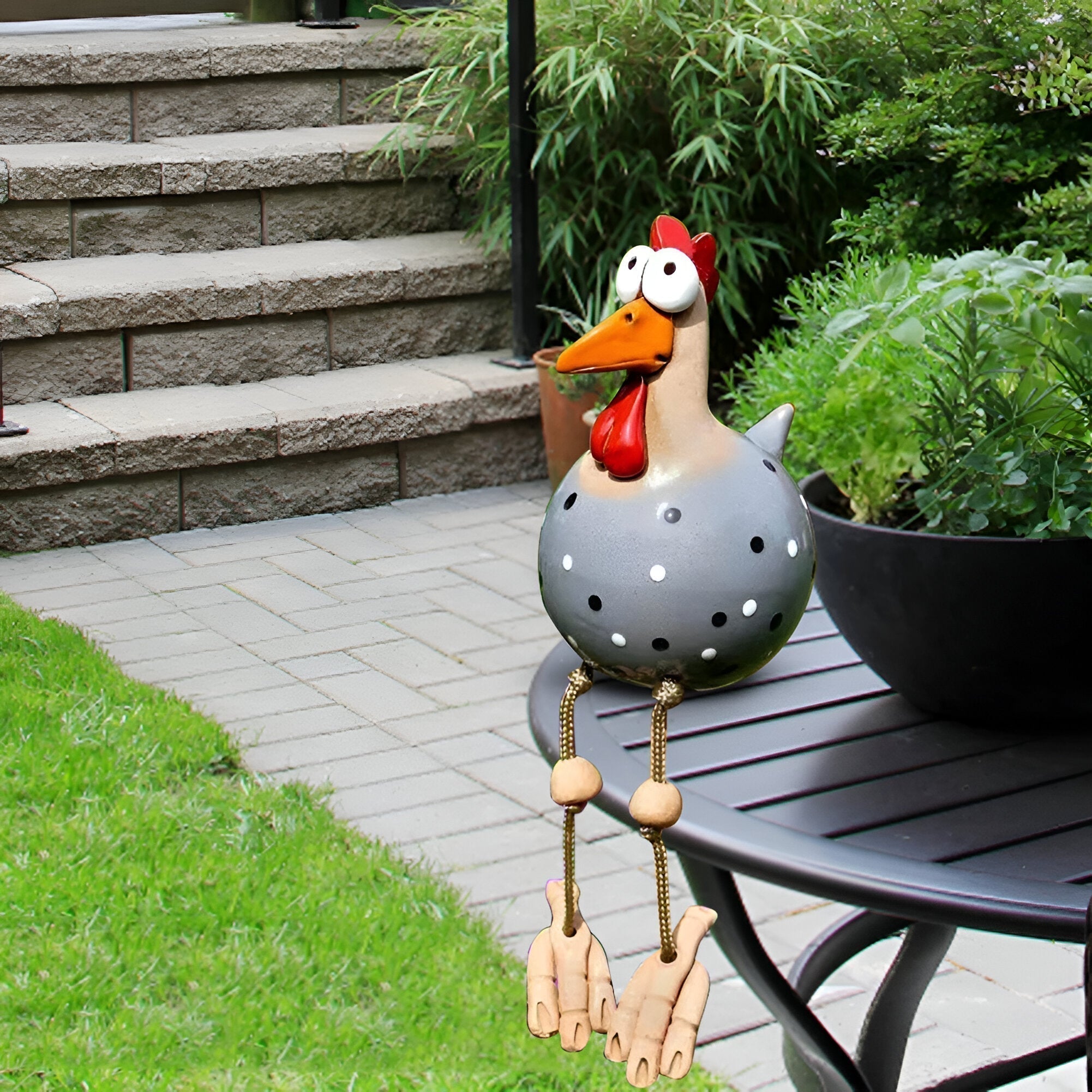 Ripob | Huhn Statue mit großen Augen - Wetterfester Kunstharz - Garten Statue