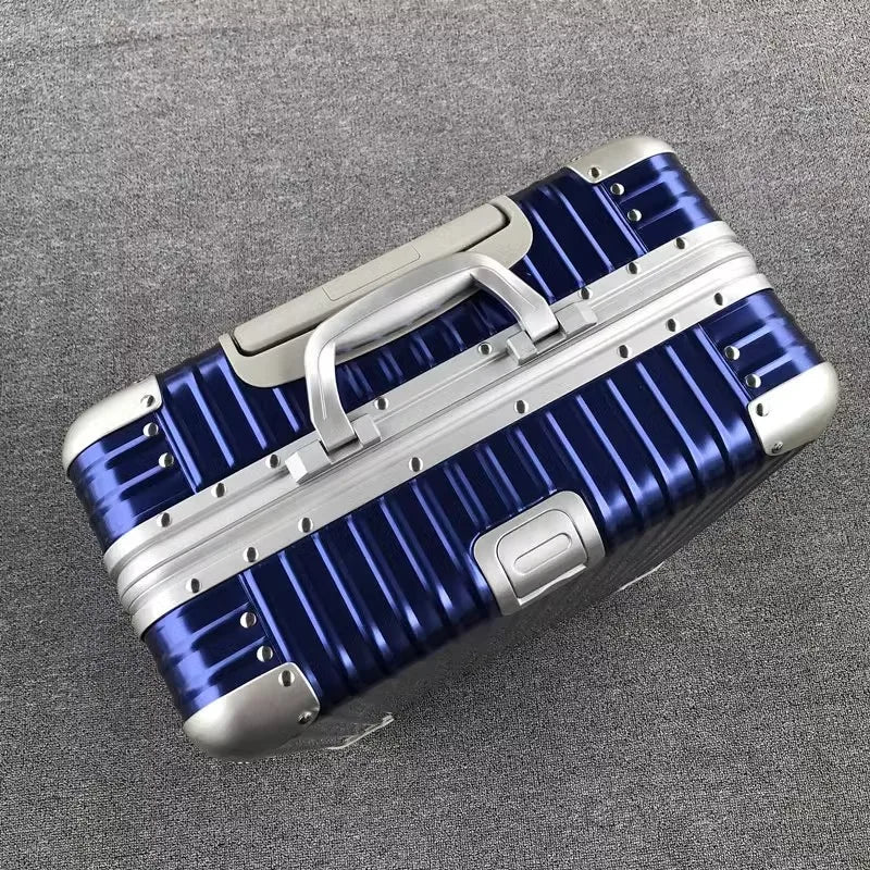 Walizka z twardą skorupą z aluminium i magnezu – Sarajewo