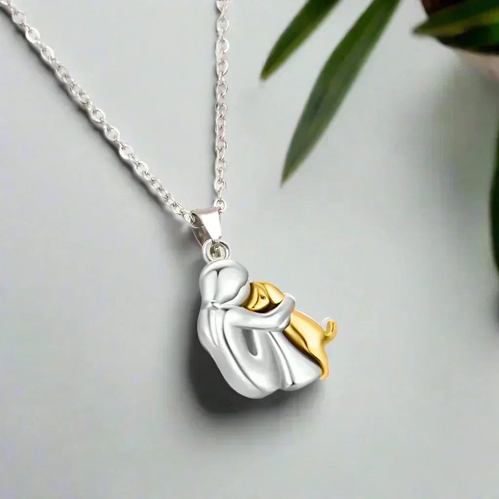 Avalance | Elegant Hug Pendant Necklace Stylish Jewelry