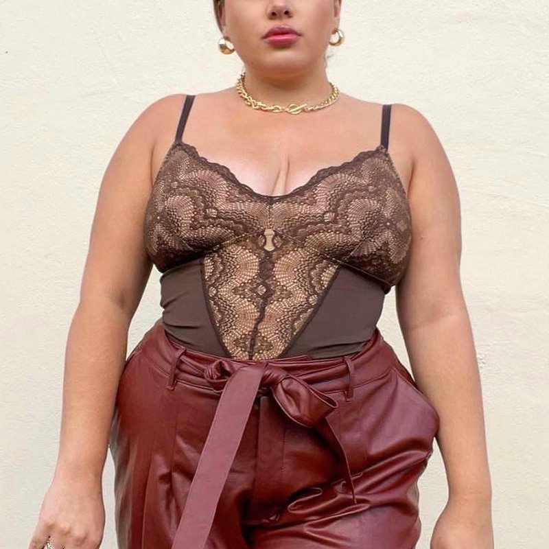 Arina™️ Tummy Control Bodysuit – The Secret Weapon for Your Hourglass Figure!