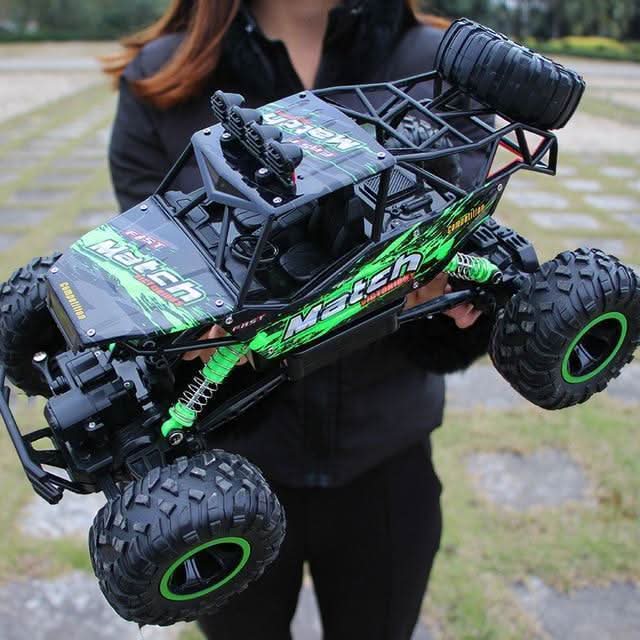 BeastTrek X4 – Sturdy Remote-Controlled Monster Truck for Every Terrain
