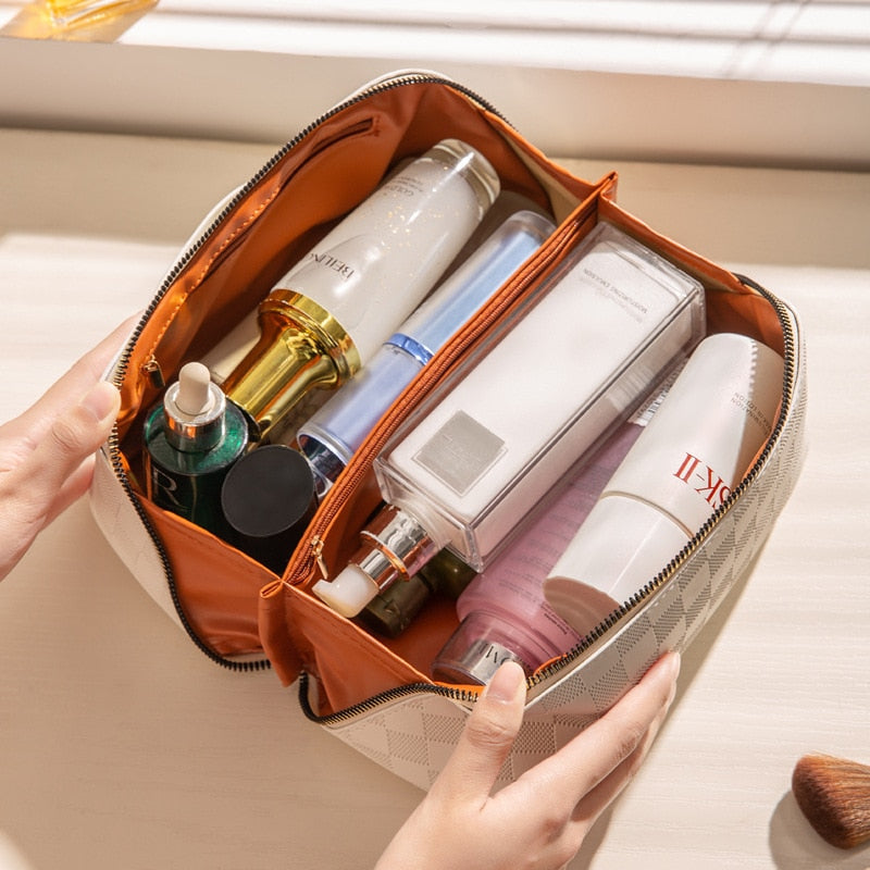 Toiletry Bag for Men & Women | Luxury Design Toiletry Bag | Wash Bag | Washiq