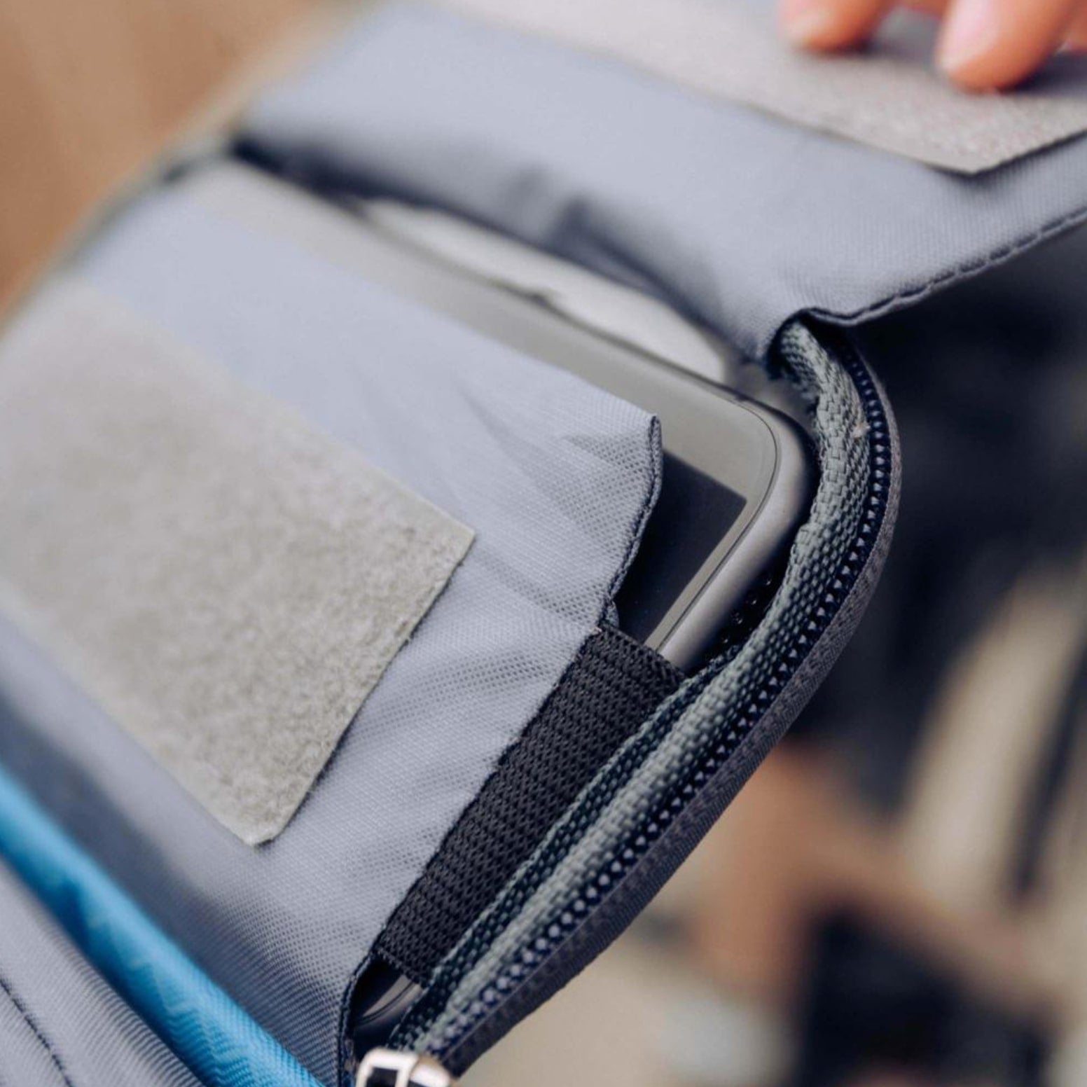 Handlebar Bag for Bicycle | Waterproof Bike Bag with Touchscreen | Tourix