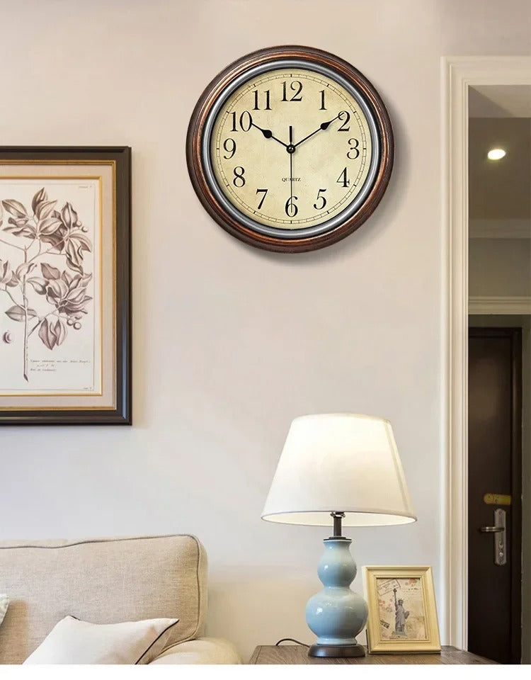 HoutTijd Classic Wall Clock – Stylish Wooden Clock with Silent Movement