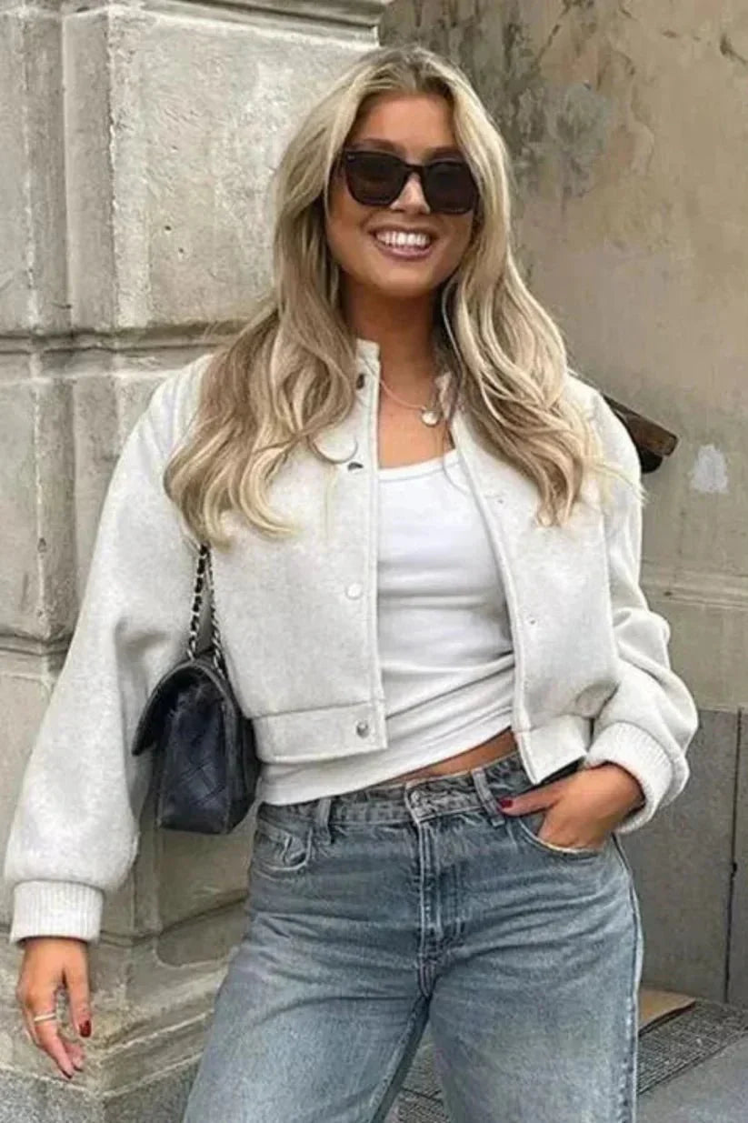 Gekürzte Bomberjacke für Frauen | Sportlich & Stilvoll