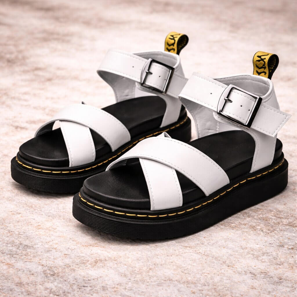 Orthopedic platform sandals for women made of leather | Ravellea