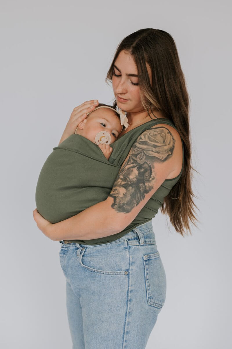 Ripob | Premium Baby T-Shirt Träger - Erleben Sie Stil und Komfort mit dem Premium Baby Trage-Shirt